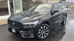 2025 Volvo XC60 B5 Core Dark Theme