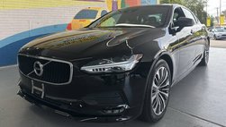 2020 Volvo S90 T6 Momentum