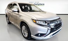 2022 Mitsubishi Outlander PHEV LE