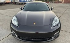2013 Porsche Panamera Base