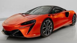 2023 McLaren Artura Base