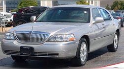 2011 Lincoln Town Car Signature Limited