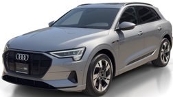 2022 Audi e-tron quattro Premium