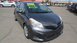 2013 Toyota Yaris LE