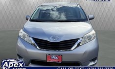 2013 Toyota Sienna LE