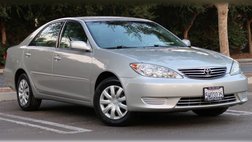 2005 Toyota Camry LE