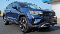 2024 Volkswagen Taos SE 4Motion
