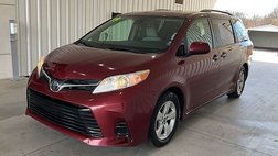 2019 Toyota Sienna LE