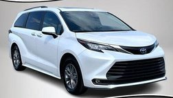 2025 Toyota Sienna XLE 7-Passenger