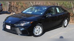 2025 Toyota Camry LE FWD