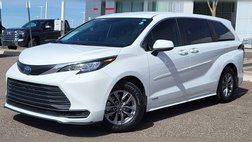 2021 Toyota Sienna LE 8-Passenger