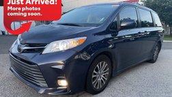 2020 Toyota Sienna XLE