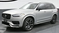2023 Volvo XC90 Recharge T8 Ultimate Dark Theme