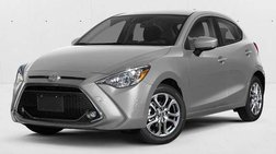 2020 Toyota Yaris Hatchback LE