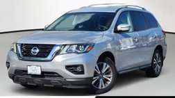 2020 Nissan Pathfinder S