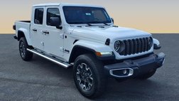 2026 Jeep Gladiator Sahara