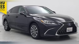 2022 Lexus ES 300h Base
