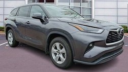 2022 Toyota Highlander LE