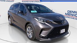 2022 Toyota Sienna XSE 7-Passenger