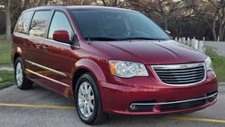 2016 Chrysler Town and Country Touring