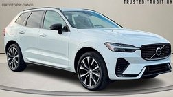 2023 Volvo XC60 B5 Plus Dark Theme