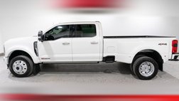 2025 Ford F-450 Super Duty Platinum