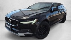 2022 Volvo V90 Cross Country B6