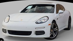 2015 Porsche Panamera 4