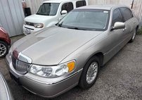 1999 Lincoln Town Car Signature
