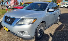 2013 Nissan Pathfinder SV
