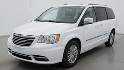 2015 Chrysler Town and Country Touring-L