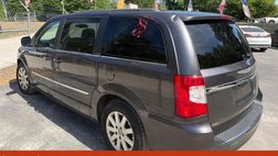 2016 Chrysler Town and Country Touring