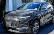 2025 Audi Q6 e-tron quattro Premium