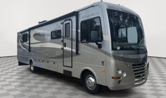 2014 Ford Super Duty F-53 Motorhome Base