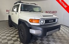 2013 Toyota FJ Cruiser Base