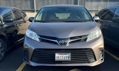 2019 Toyota Sienna LE