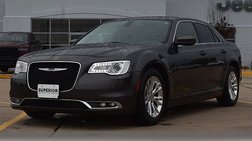 2020 Chrysler 300 Touring