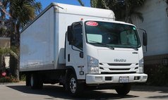 2017 Isuzu GAS W/TOMMY GATE