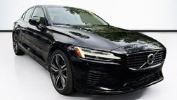 2022 Volvo S60 Recharge T8 R-Design Expression