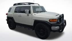 2014 Toyota FJ Cruiser Base