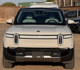 2023 Rivian R1S Adventure