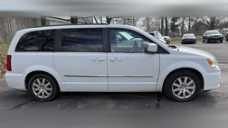2014 Chrysler Town and Country Touring