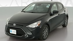 2020 Toyota Yaris Hatchback LE