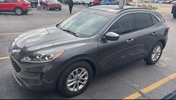 2020 Ford Escape SE