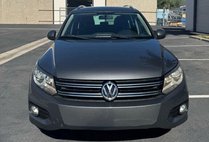 2014 Volkswagen Tiguan SE