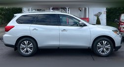 2018 Nissan Pathfinder SL
