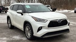 2022 Toyota Highlander Hybrid Platinum