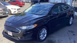 2020 Ford Fusion SE