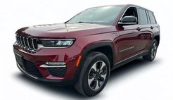 2023 Jeep Grand Cherokee Base