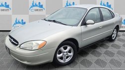 2003 Ford Taurus SE
